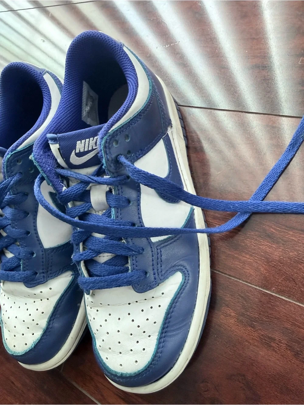 Nike 4Y dunks- Royal blue